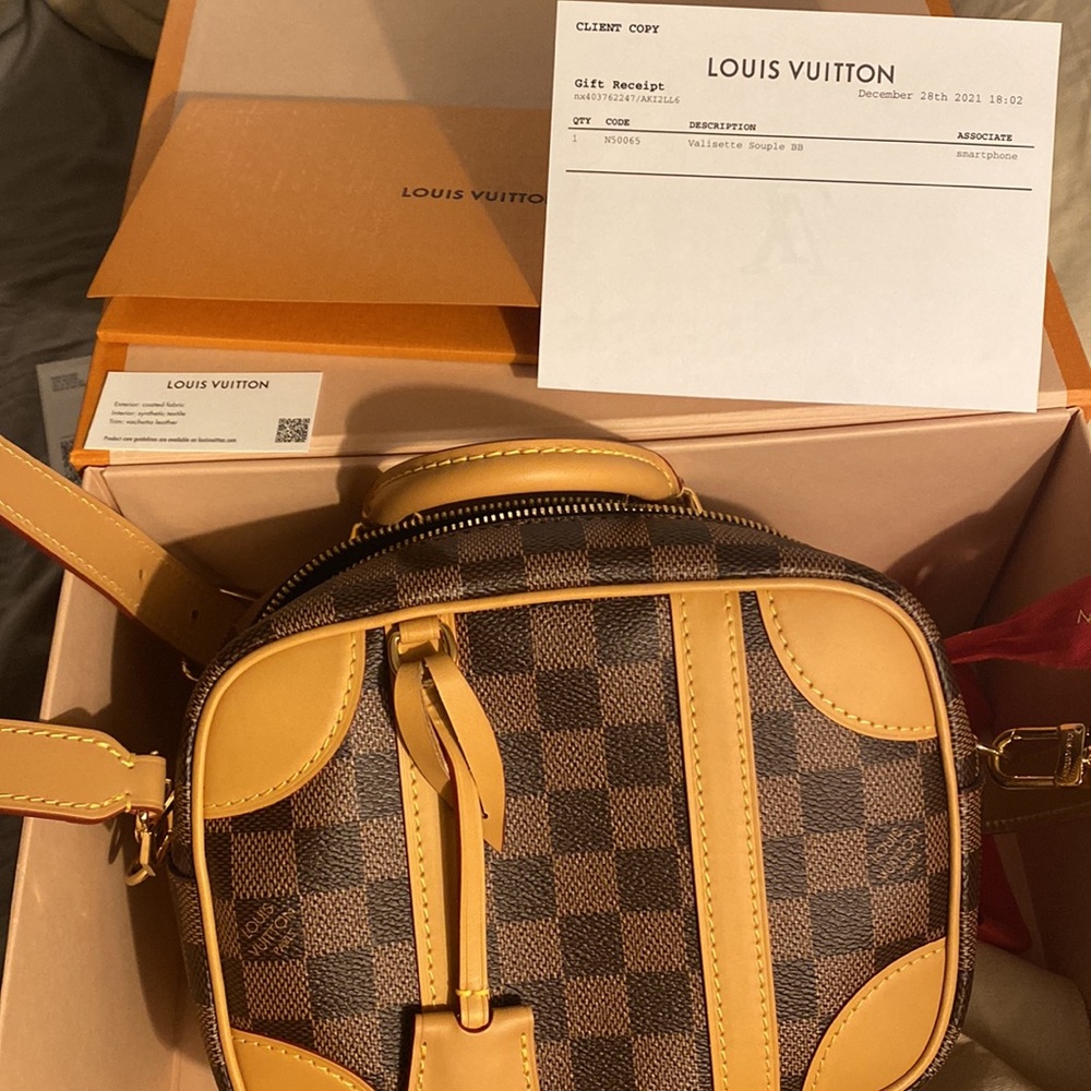Louis Vuitton VALISETTE SOUPLE BB